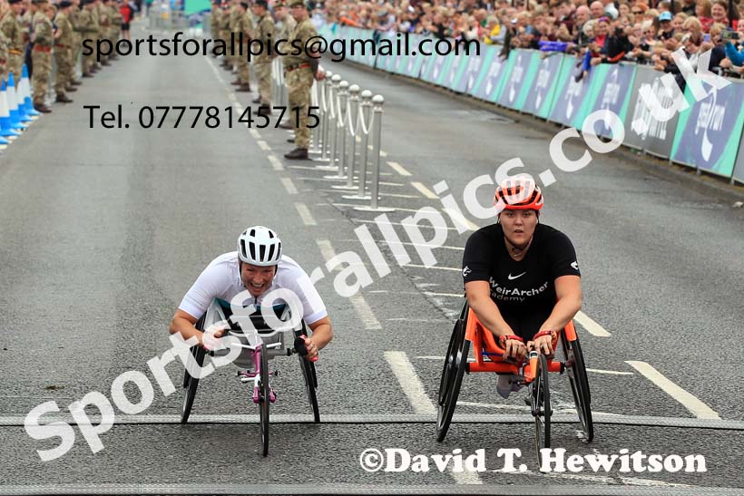 Womens wheelchair 2022 Great North Run. Photo: David T. Hewitson/Sports for All Pics